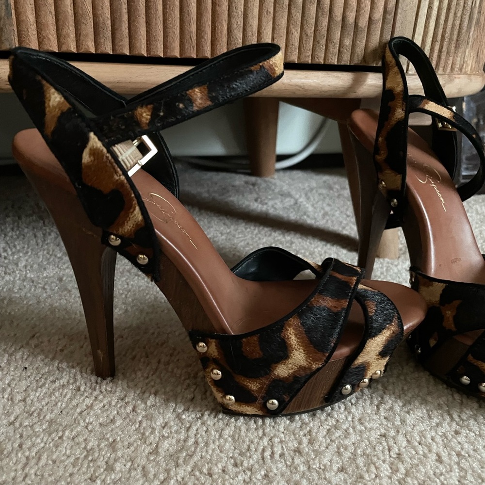 Jessica Simpson leopard platform spike heel size 8